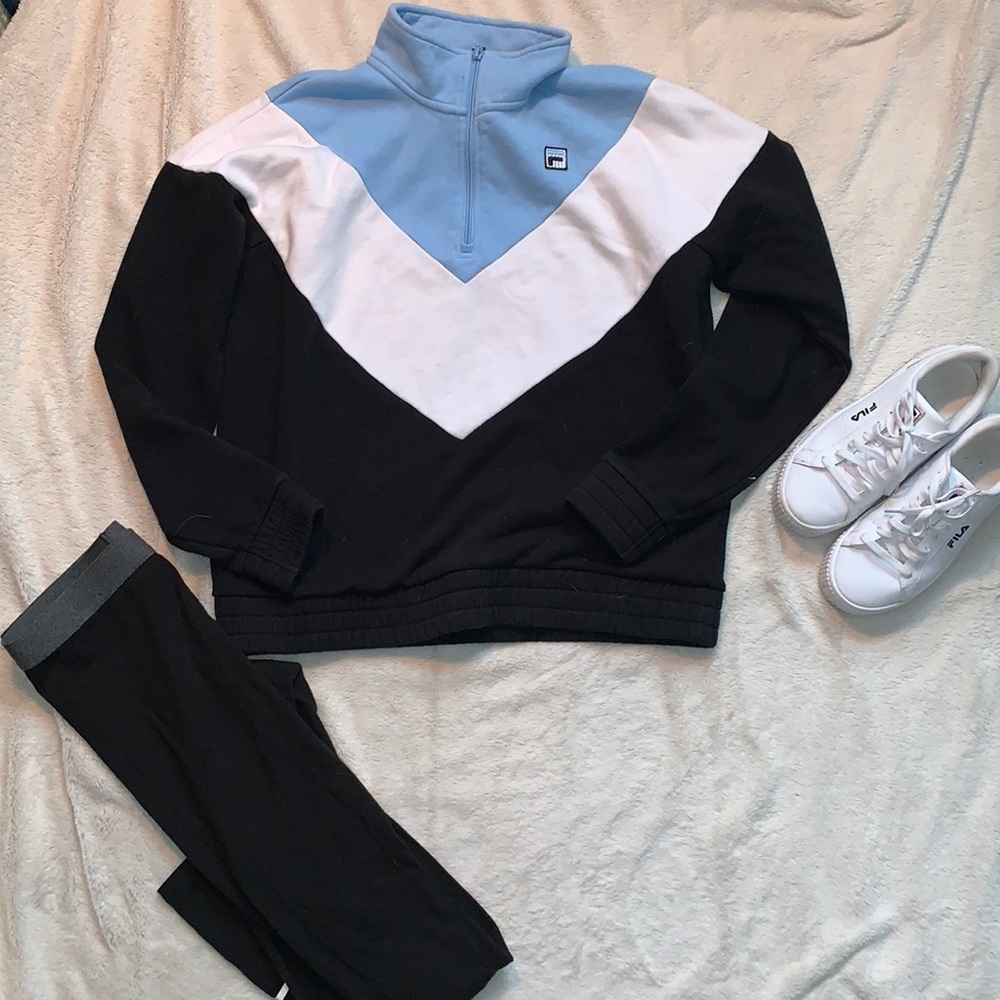 Fill quarter zip
